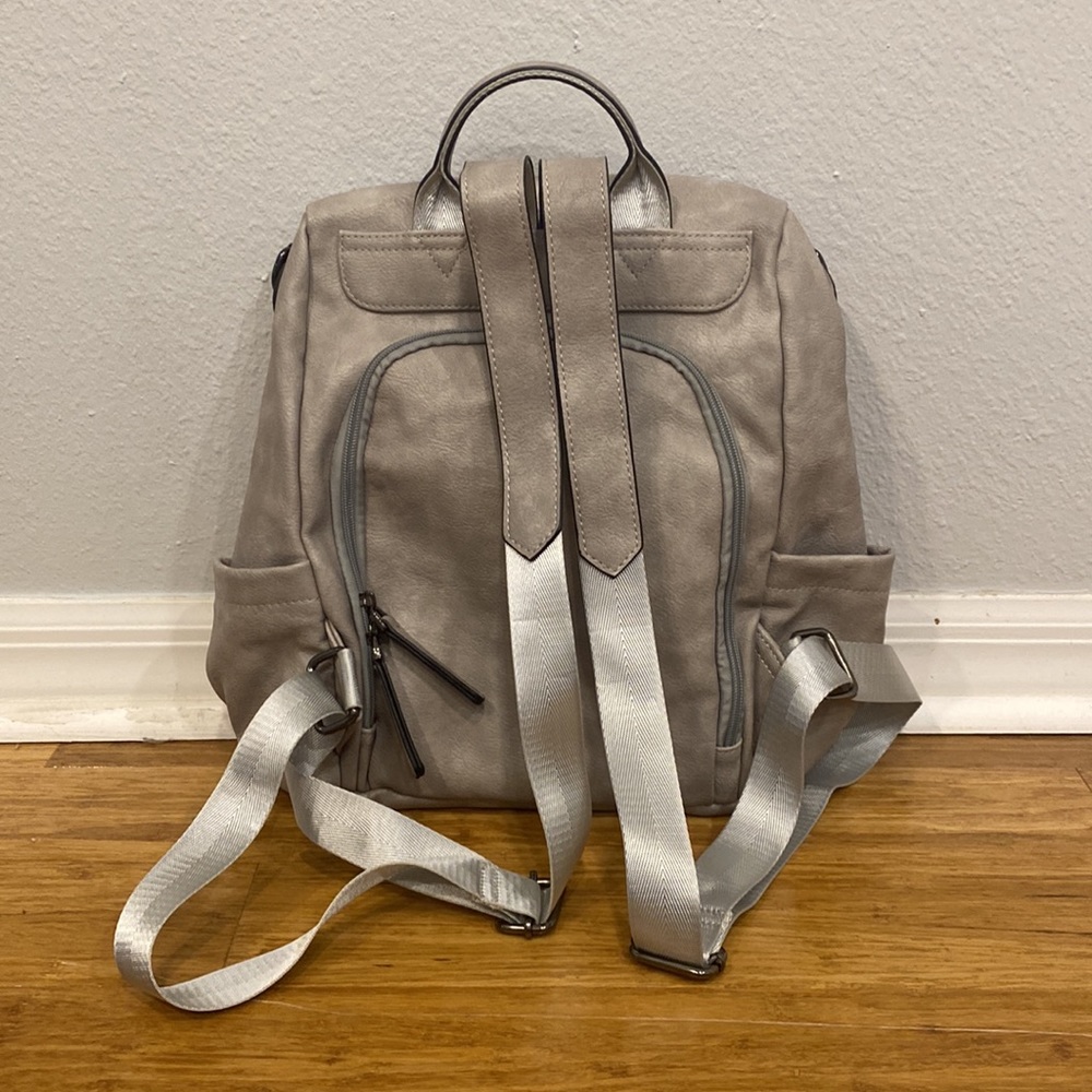 Purse Backpack - Picture 2 of 2